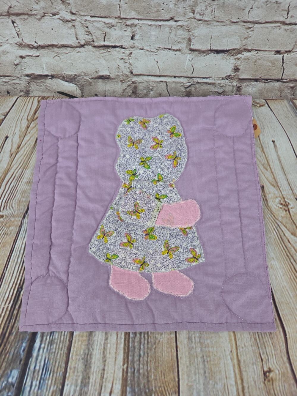 Vintage Cutter Quilt Piece 12” x 12” Sunbonnet Sue & Overall Sam Butterfly Dress